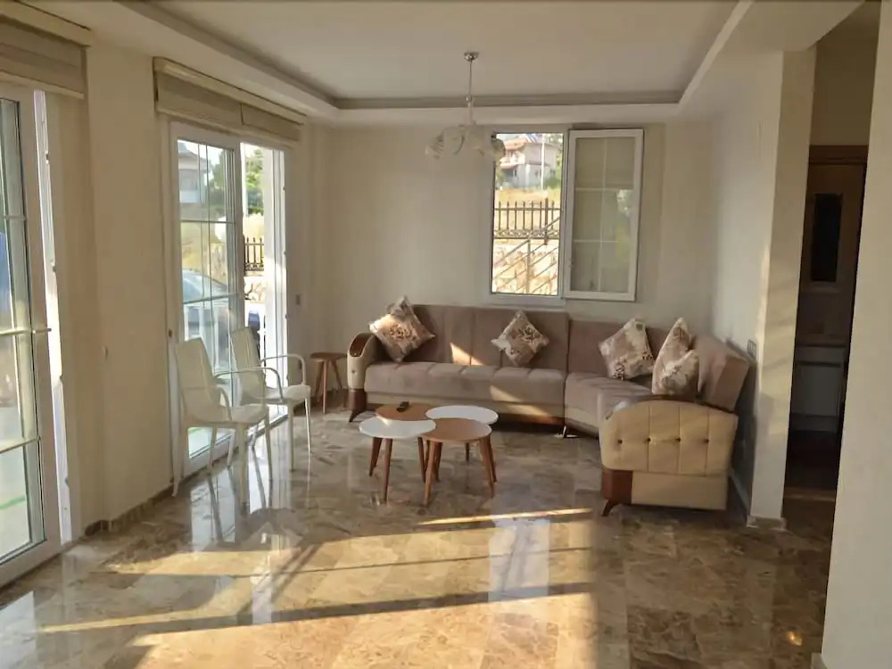New Age Villa Toker