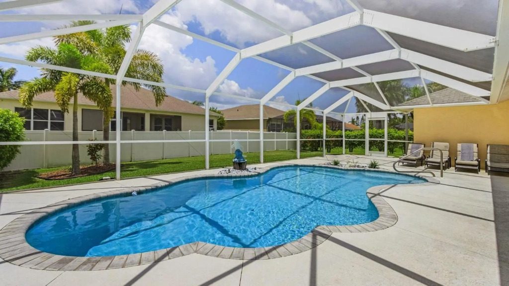 NEW! Villa Happiness