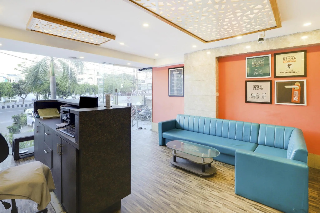 OYO 74335 Hotel Dash