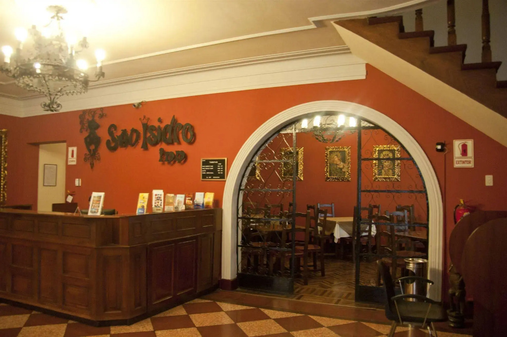 Hotel San Isidro Inn