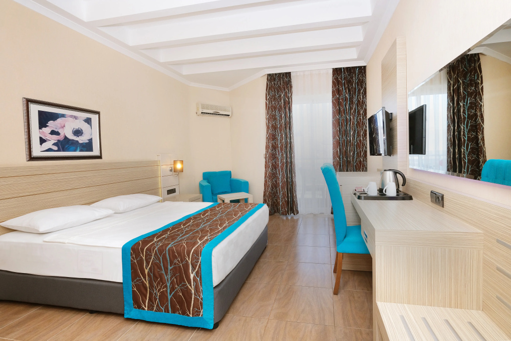 Kaila Beach Hotel - All Inclusive