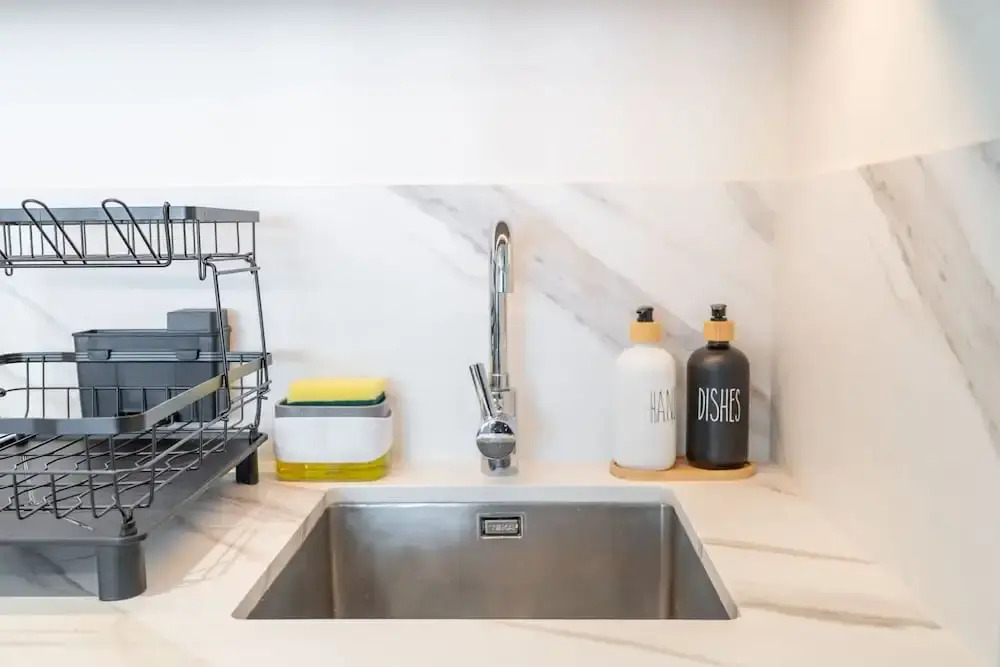 1 Bedroom in Marina Vista With Full Palm Views