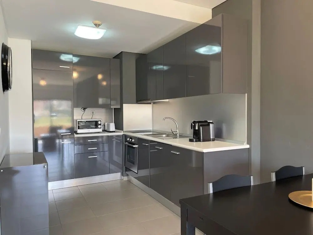 13 in Portim o With 1 Bedrooms and 1 Bathrooms