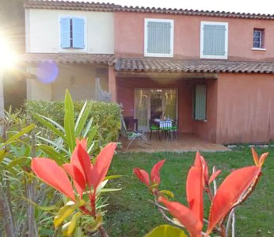 House With 3 Bedrooms in Fayence, With Wonderful Mountain View, Furnished Garden and Wifi - 30 km From the Beach