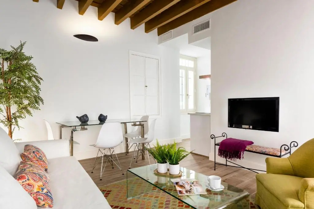 Genteel Home Padre Marchena