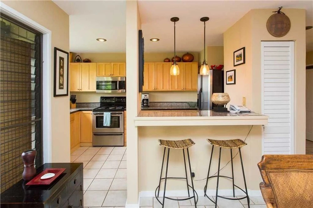 Wailea Ekolu 1205 - Two Bedroom Condo with Ocean View