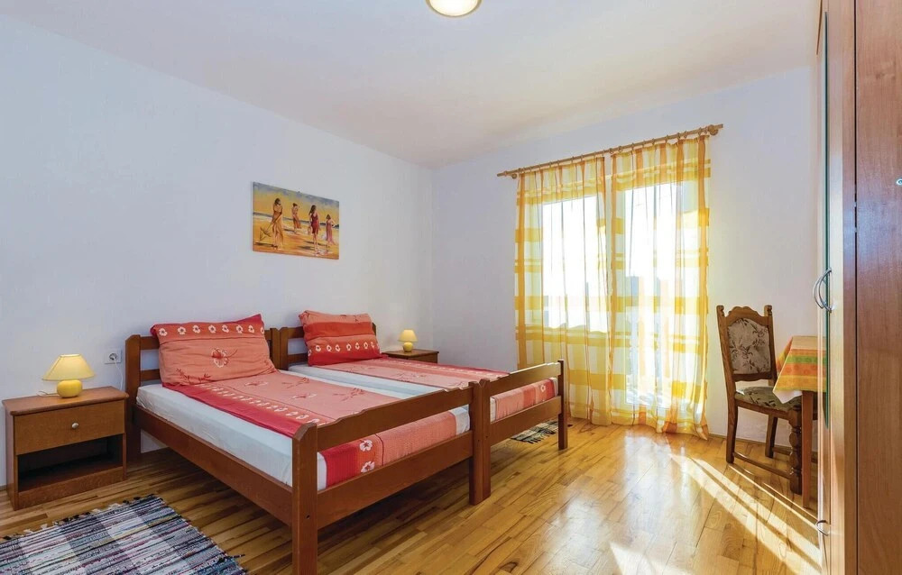 Cozy Home In Novi Vinodolski