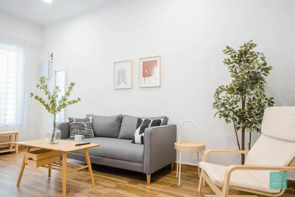 Jomstay MUJI 19 & 7 INN Ipoh Garden 8-10 pax