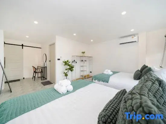Wink 3 Patong Beach sleep 8