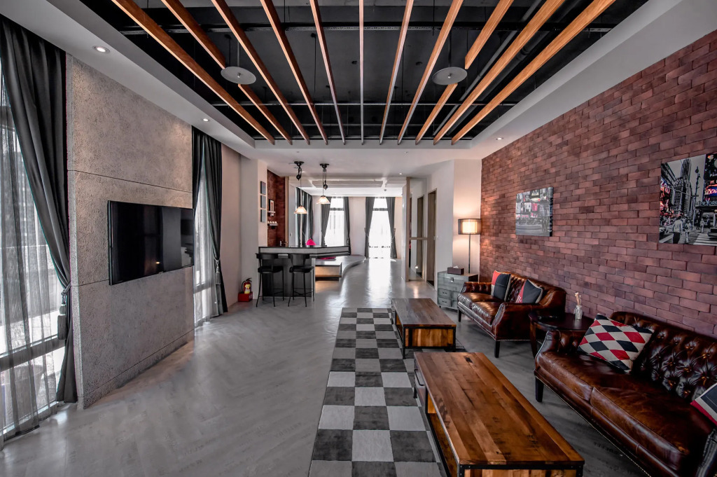 No. 9 Hotel