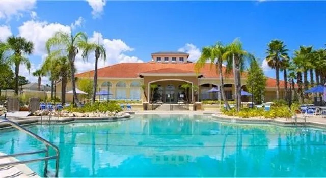 Florint Pool Homes