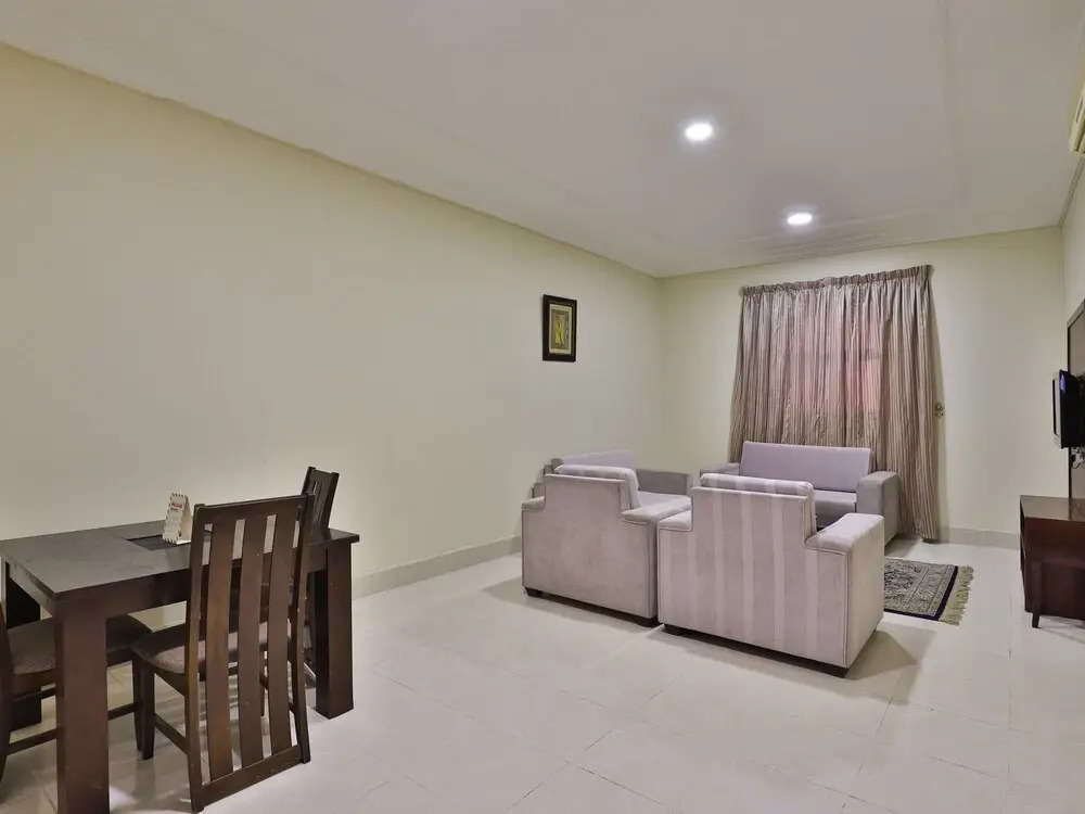 OYO 211 Mayar International Furnished Units 1