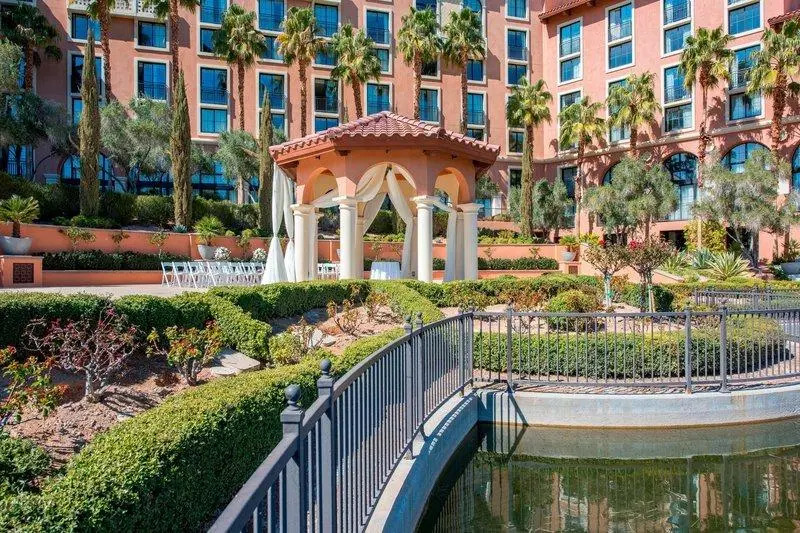 Lake Las Vegas Resort Vacation Villas