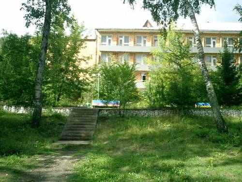 Hotel Tri Medvedya