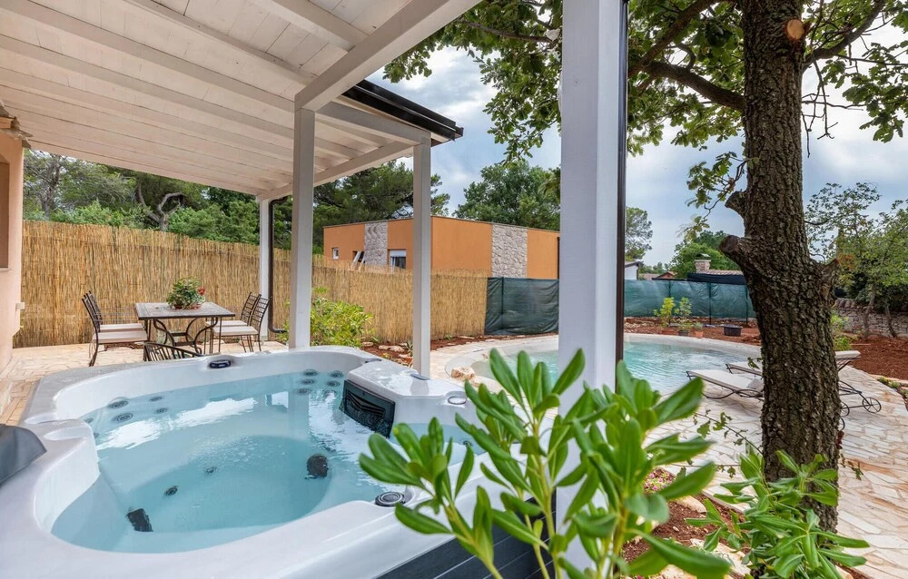 Awesome Home in Peroj with Hot Tub, WiFi & 2 Bedrooms