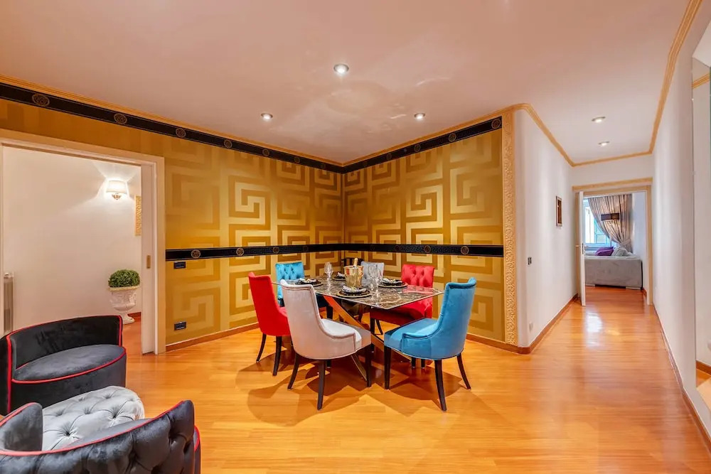 Trevi Fountain Luxury Home