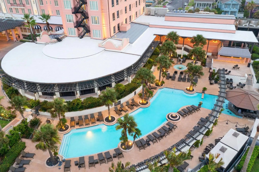 Grand Galvez Resort, Autograph Collection