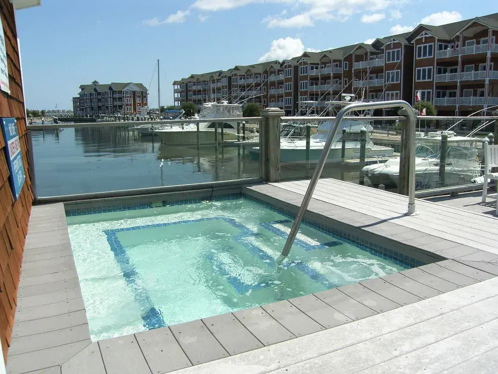 Shallowbag Bay Club