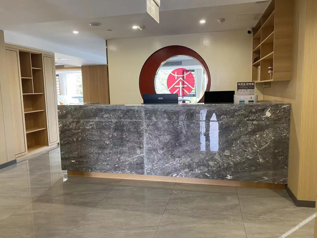 Vienna Hotel (Luzhou Financial Center & Affiliated Hospital of Southwest Medical University)