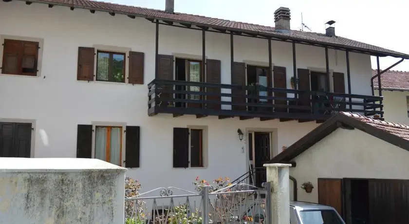 Casa Carlet