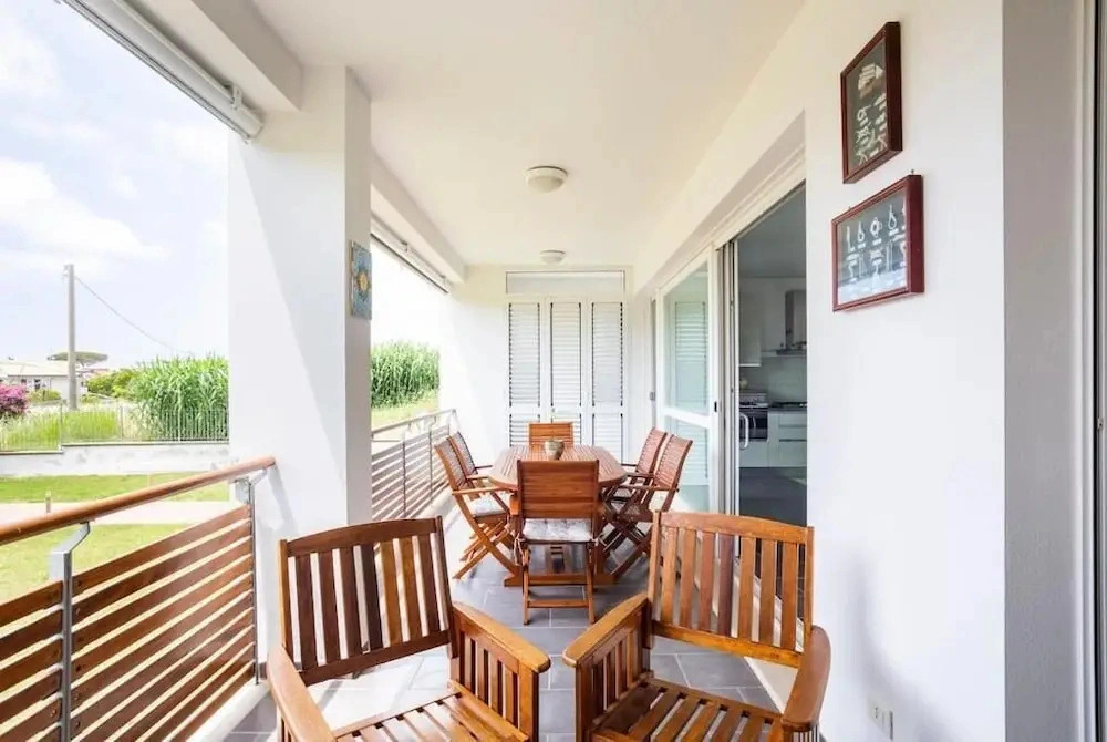 Charming 3-bedroom Apartment in Scenic Sperlonga, Italy