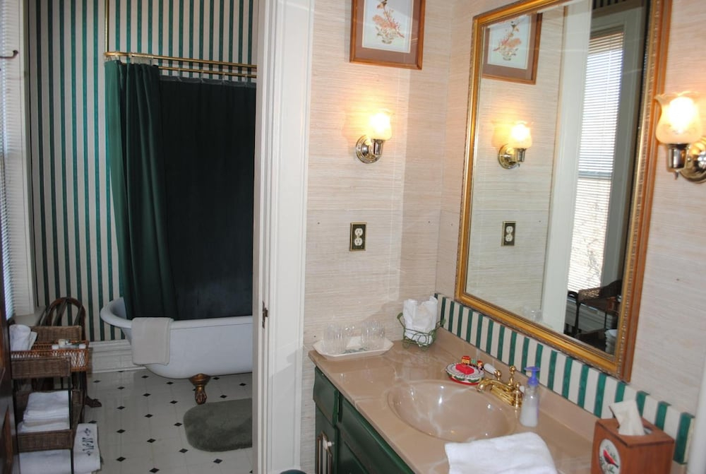 L&N Bed and Breakfast Ltd