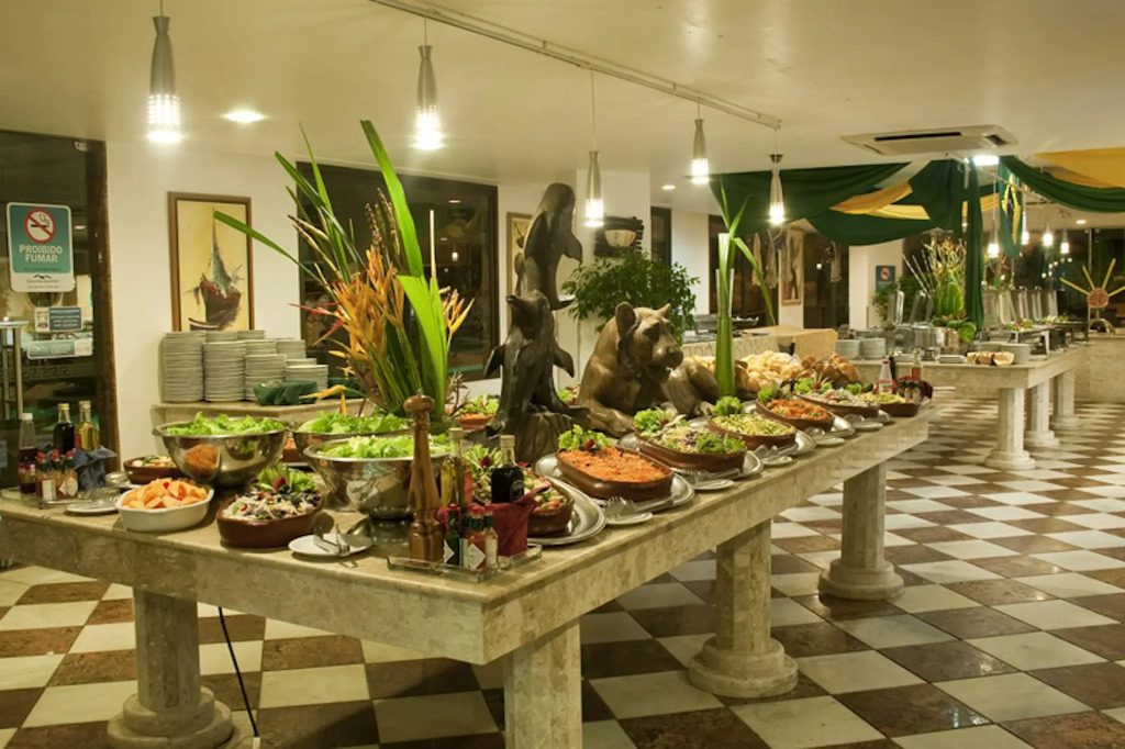 Esmeralda Praia Hotel