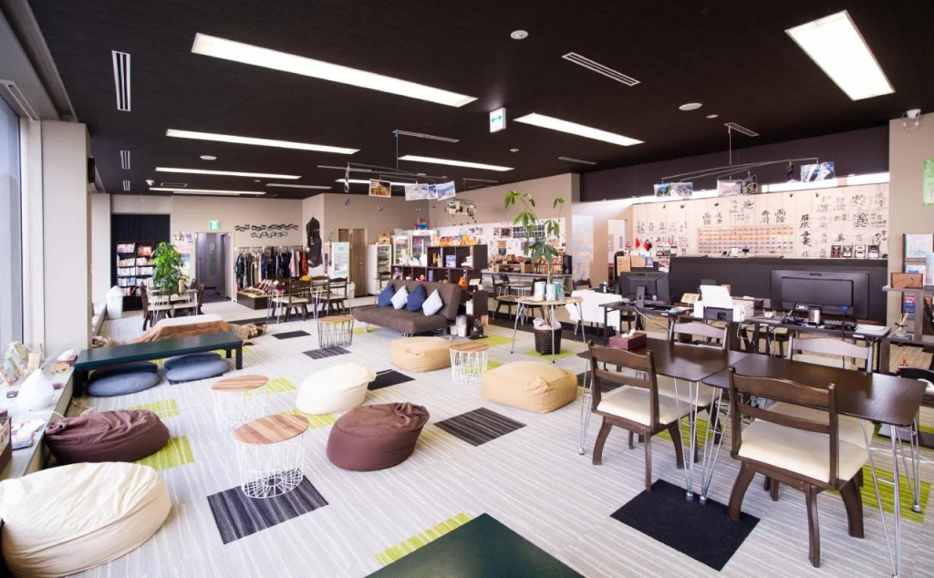 Capusule Hotel Hakodate