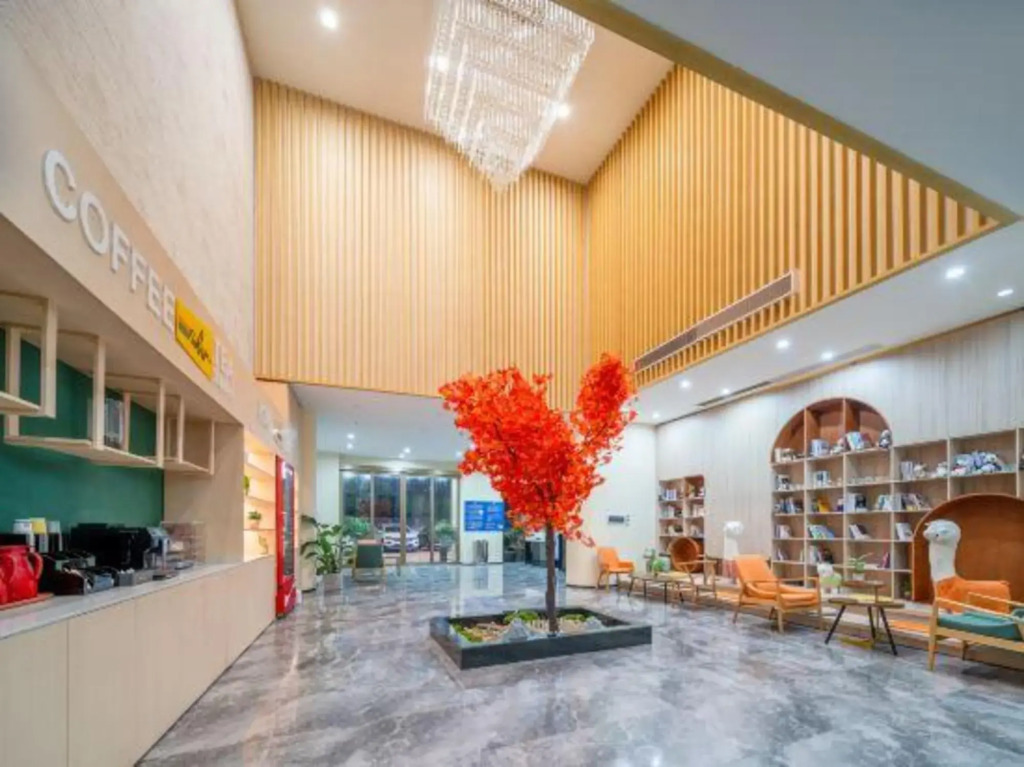 Xinyue Hotel (Liaobu Wanrun Plaza)