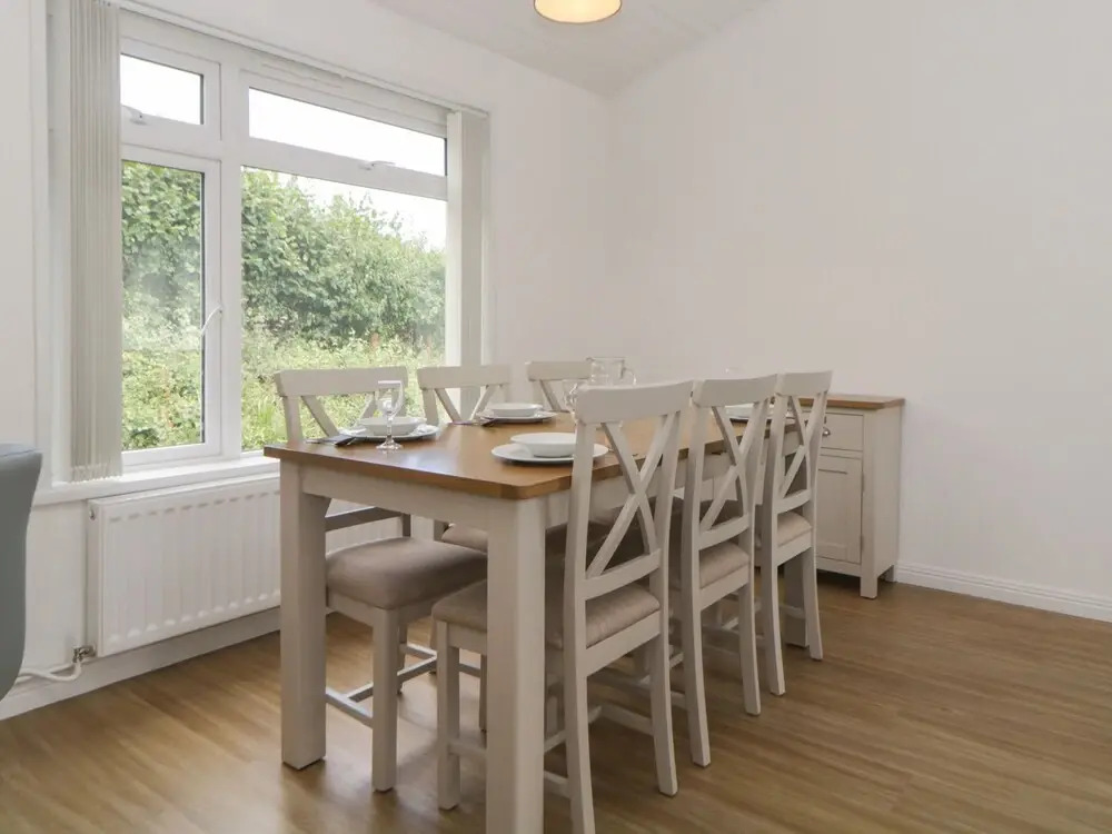 Harcombe House Accessible Pet Free Bungalow Sleeps 5