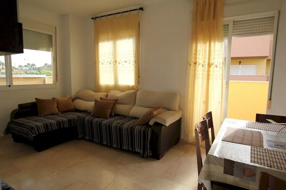 Prados del Golf - Fully Equipped 2BR Apartment Close to Golf & Sea
