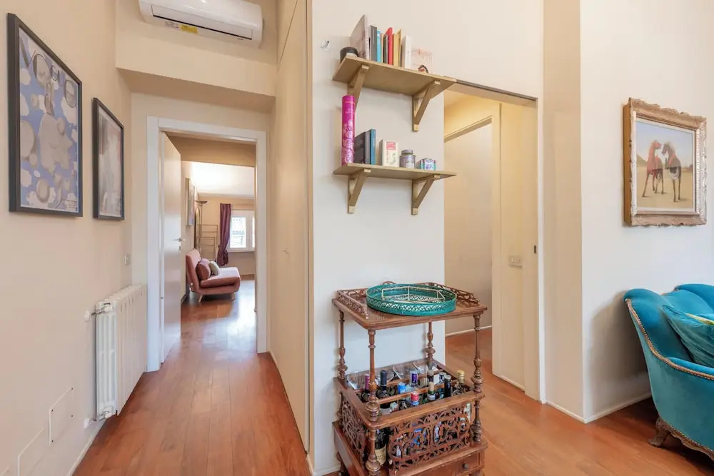 BnButler - Pontaccio 4 con terrazzo