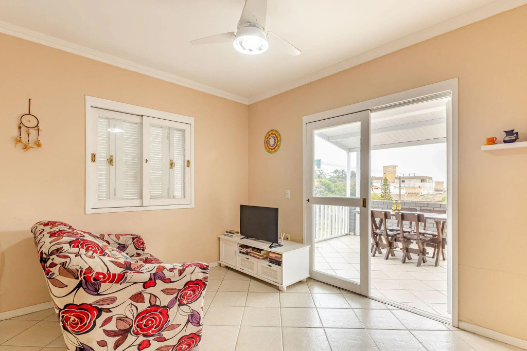 Duplex a 150 metros da Praia de Bombinhas