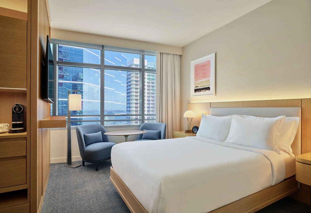 Отель Brickell Arch, a Luxury Collection Hotel, Miami