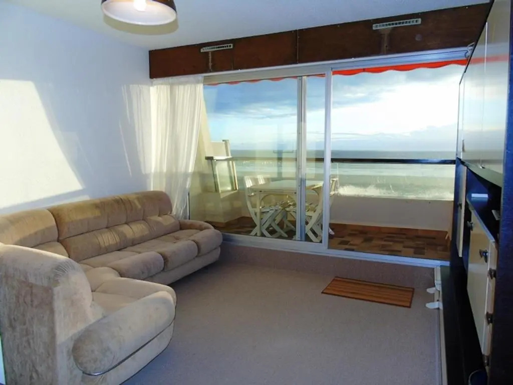 Appartement Saint-Jean-de-Monts, 2 pièces, 2 personnes - FR-1-83-132
