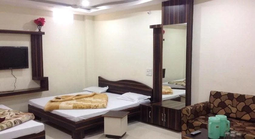 Hotel Vrandavan Palace