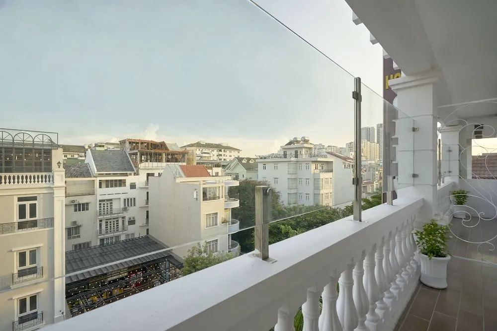Sunshine Boutique Hotel Phu My Hung