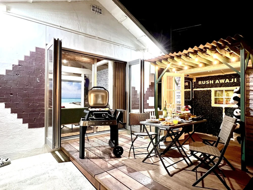 Rush Awaji Guppy - Seaside Holiday Home