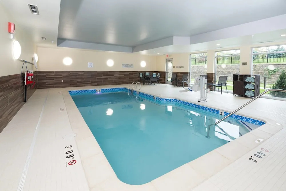 Fairfield Inn & Suites Detroit Macomb