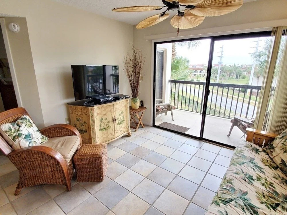 Ocean Ge Club C36 1 Bedroom Condo by RedAwning