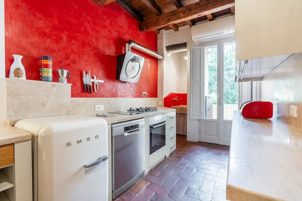 Pepi 64 in Firenze With 2 Bedrooms and 1 Bathrooms
