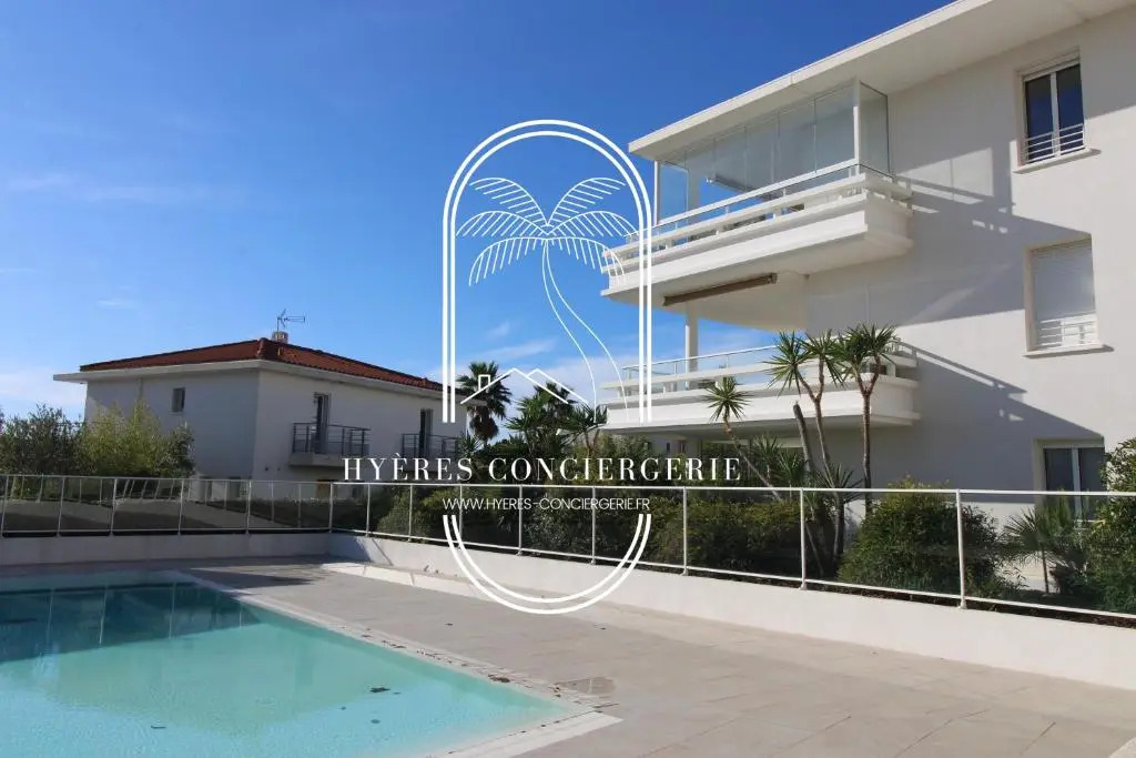 Au bout de la rue la Mer- T3 jardin/piscine PARKING/WIFI