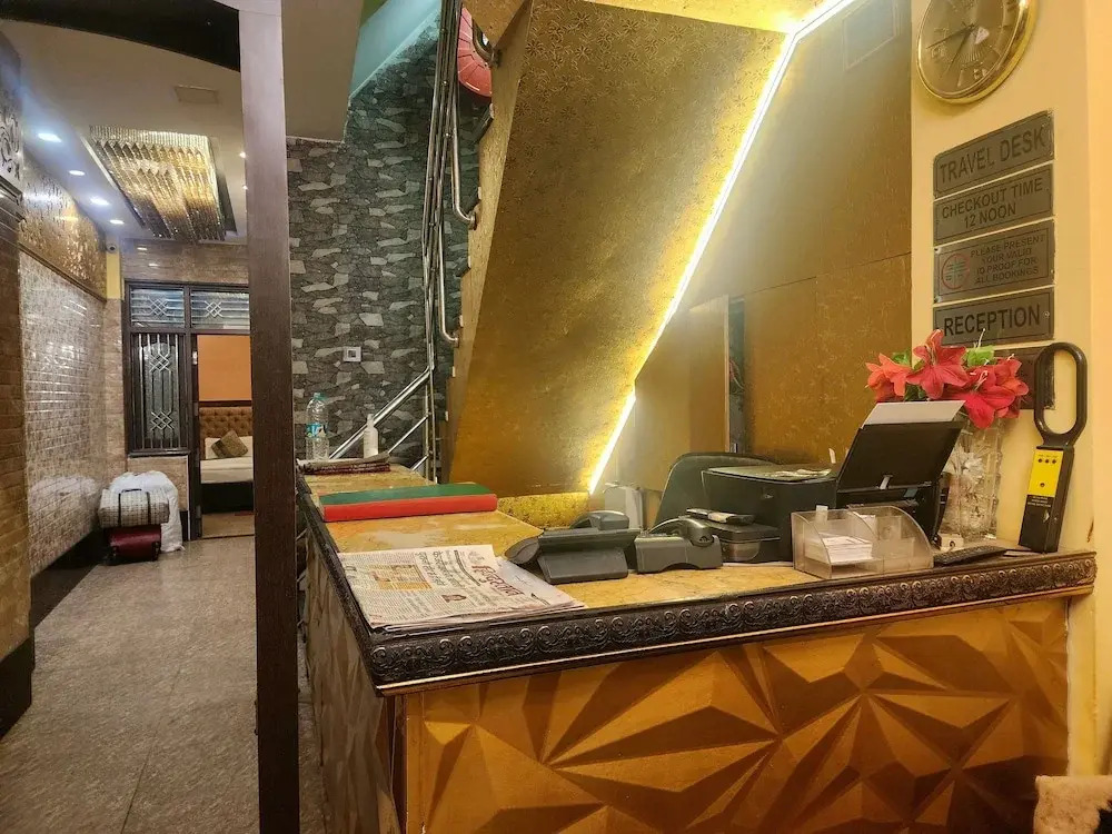 Hotel Sonic Palace