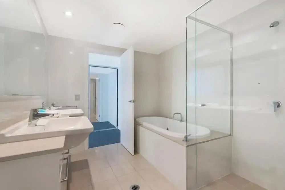 Sky Lounge 4BR Sub Penthouse