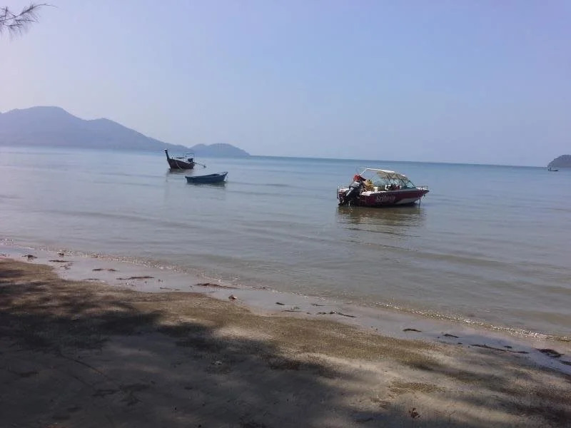 Racha Sunset Resort