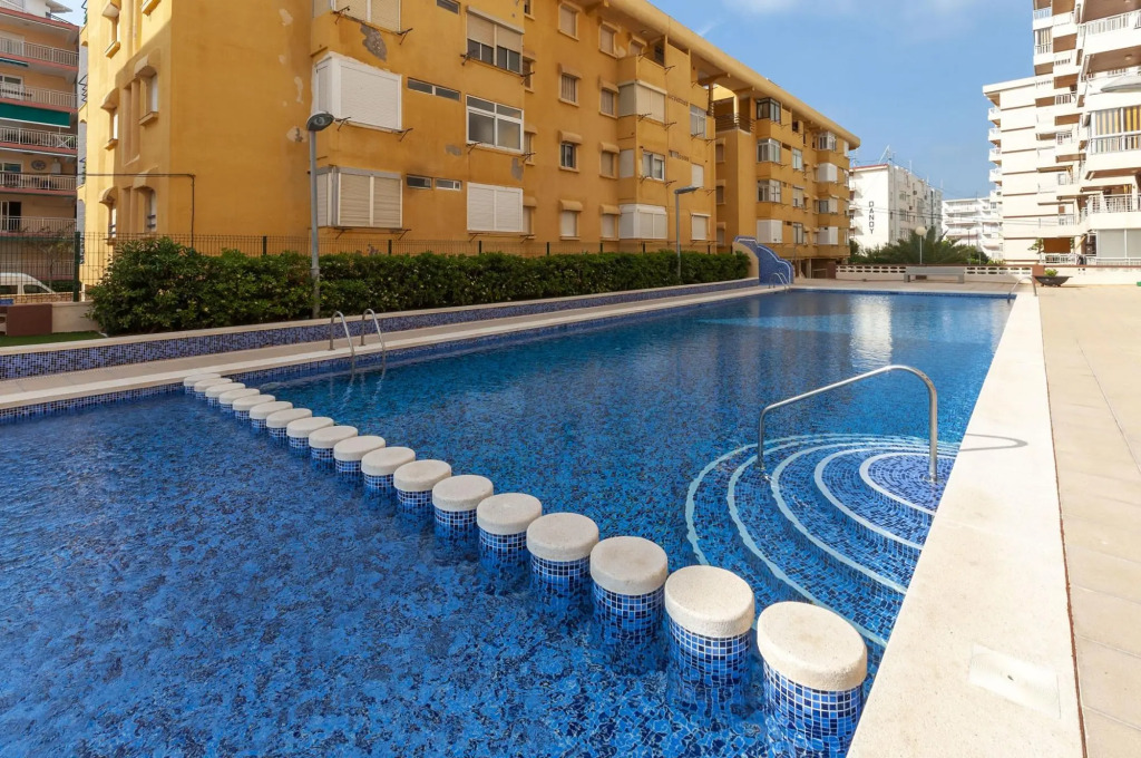 TORRES DEL MAR - Apartment with sea views in Playa de Gandia. Free WiFi