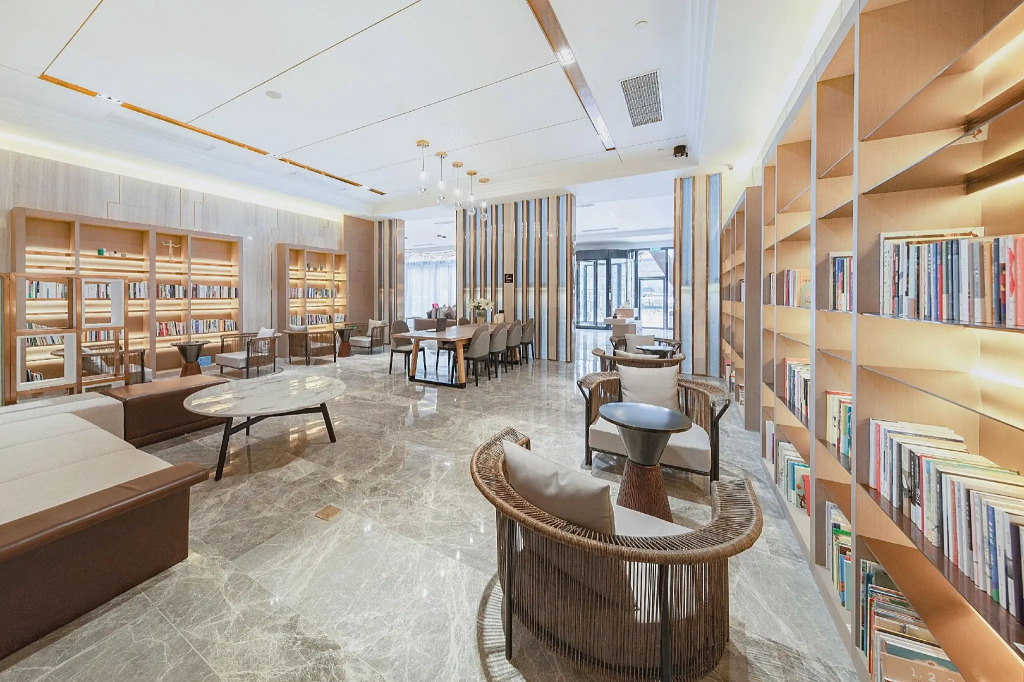 Atour Hotel Wuhan International Plaza Tongji Medical College of HUST
