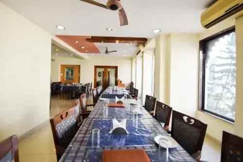 Shree Ji Resort by OYO