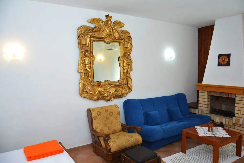 Apartments Cirkovic