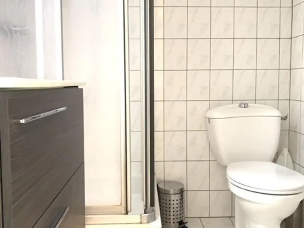 Appartement Balaruc-les-Bains, 1 pièce, 4 personnes - FR-1-503-19